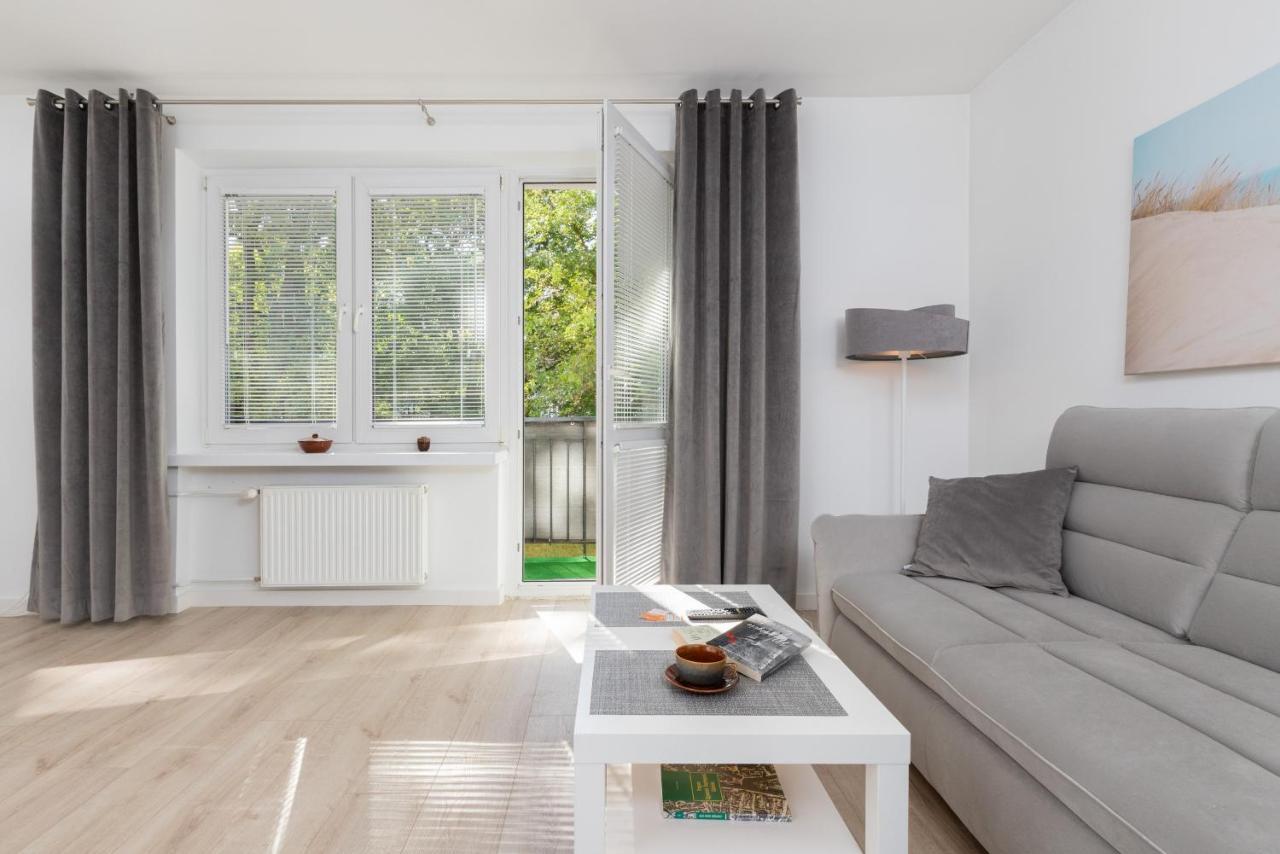 Apartment Gdanska Two-bedroom Brzezno By Renters Danzig